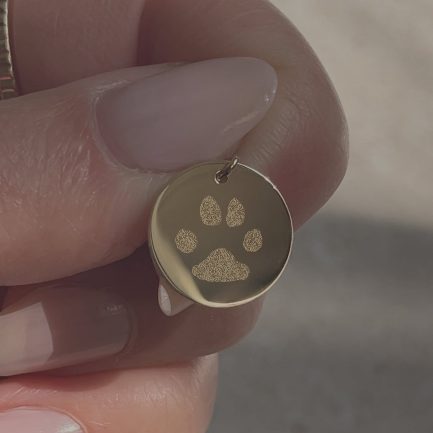 Paw Print Engraving