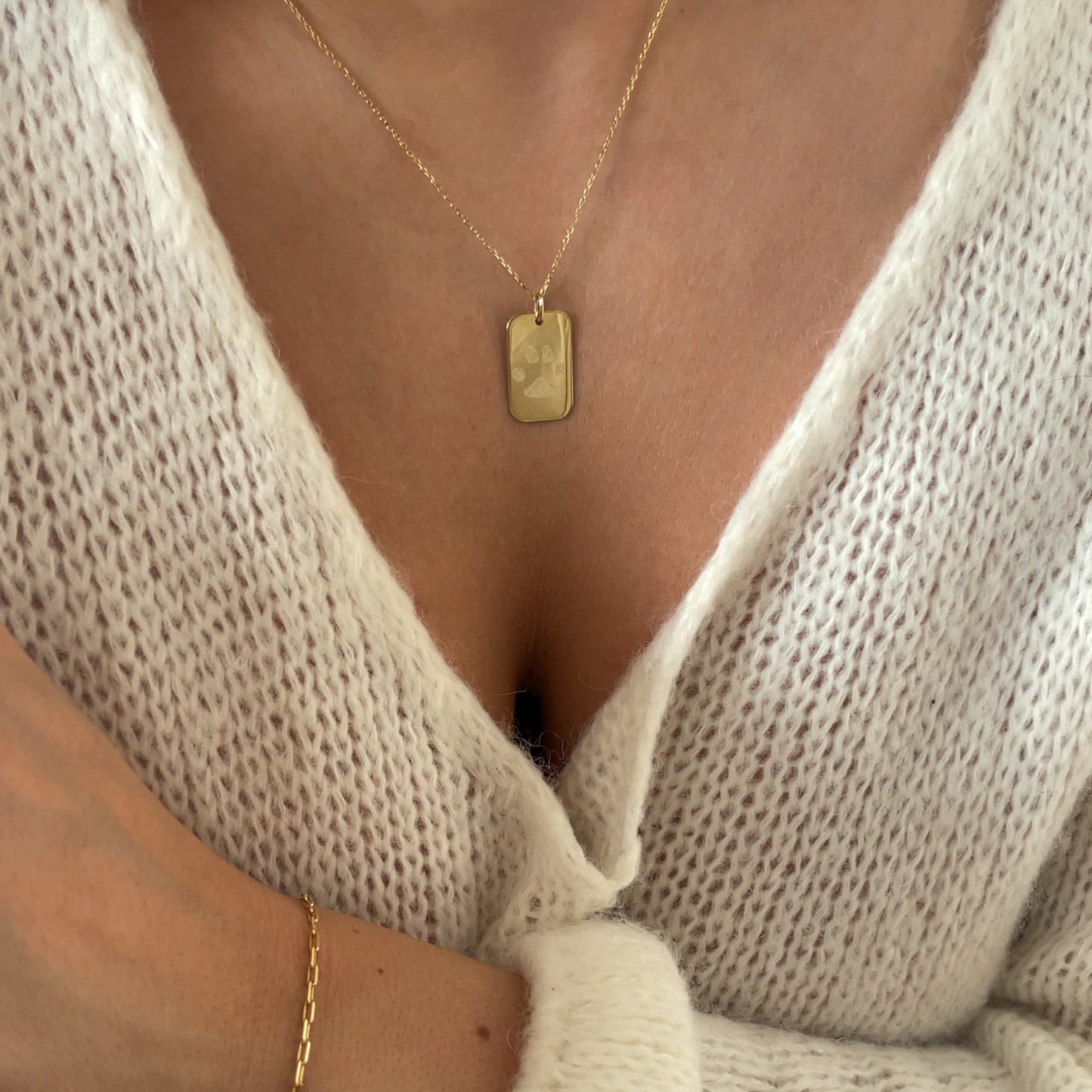 Paw Print Pendant | 10K Gold Rectangle