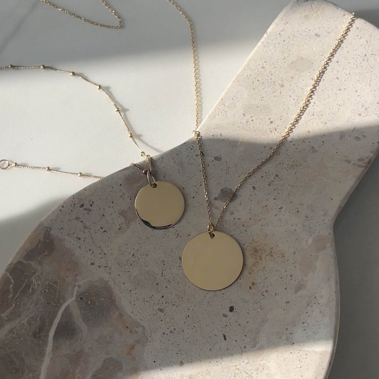 Handwriting Sphere Chain Bracelet | 10K Gold Circle