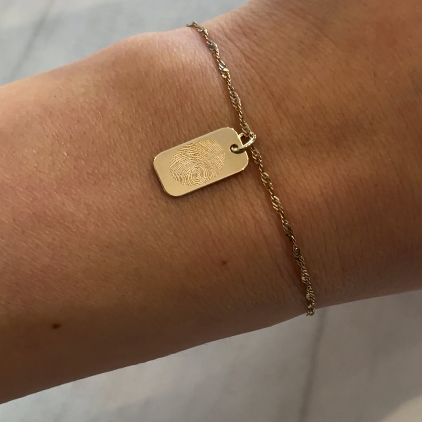 Bracelet Torsadé Deux Empreintes | Rectangle Or 10 Carats