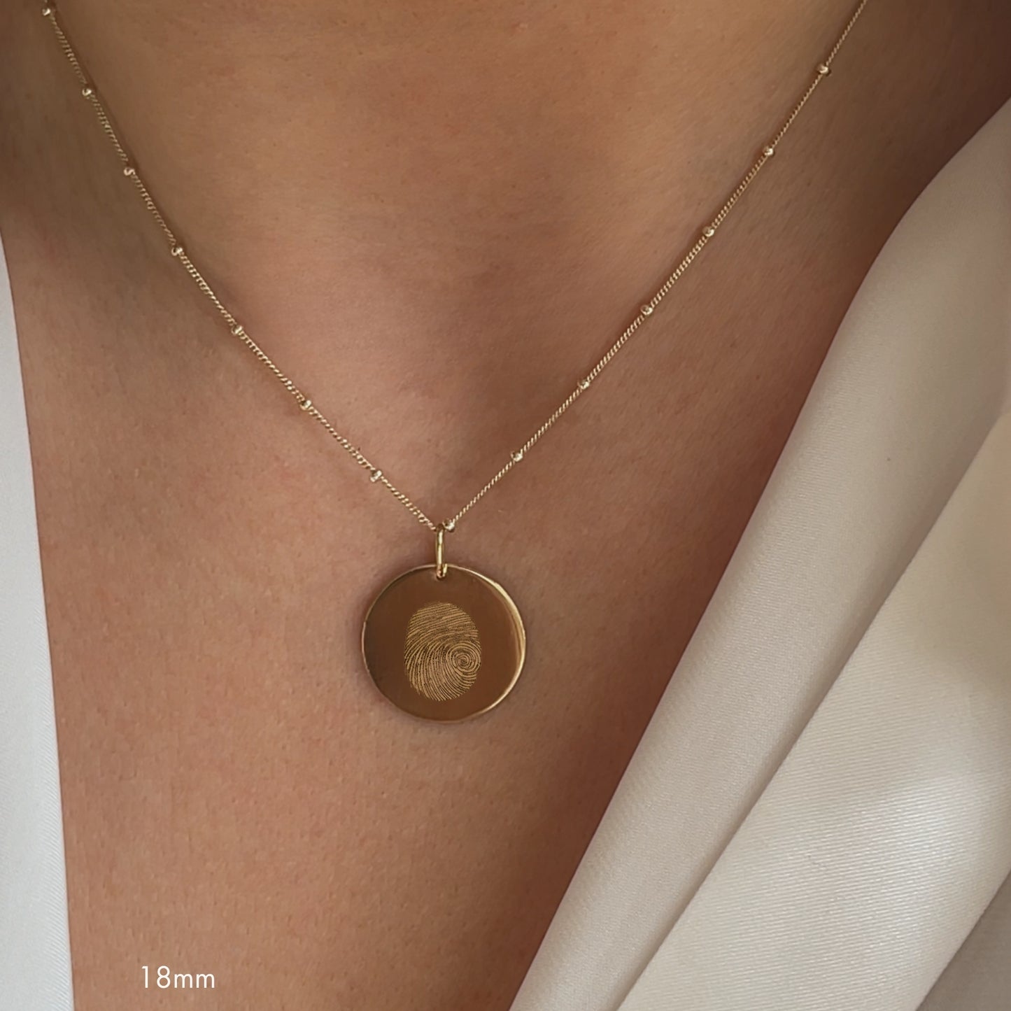 Fingerprint Sphere Chain Necklace | 10K Gold Circle