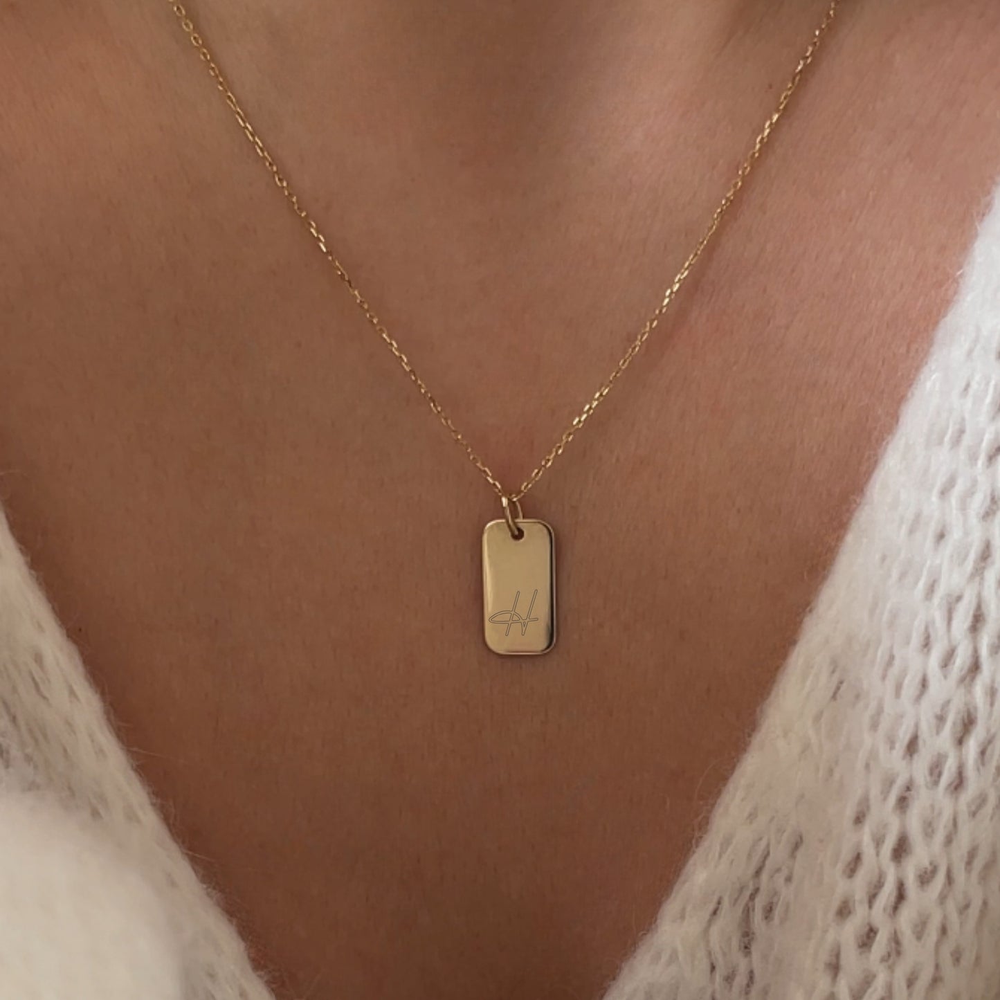 Initial Name Pendant | 10K Gold Rectangle