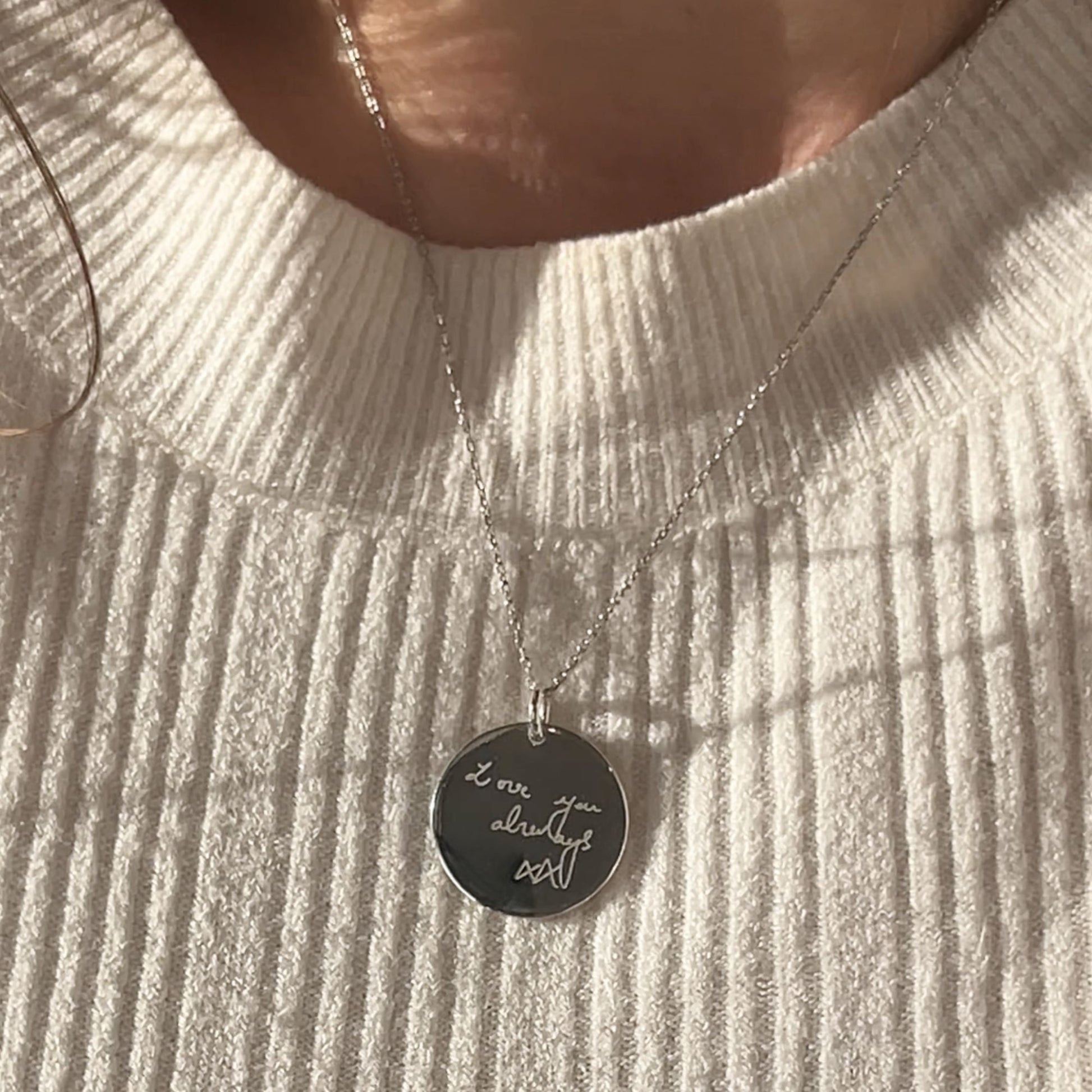 925 Sterling Silver Actual Handwriting Personalized Custom Memorial Engraved Pendant Jewelry on woman