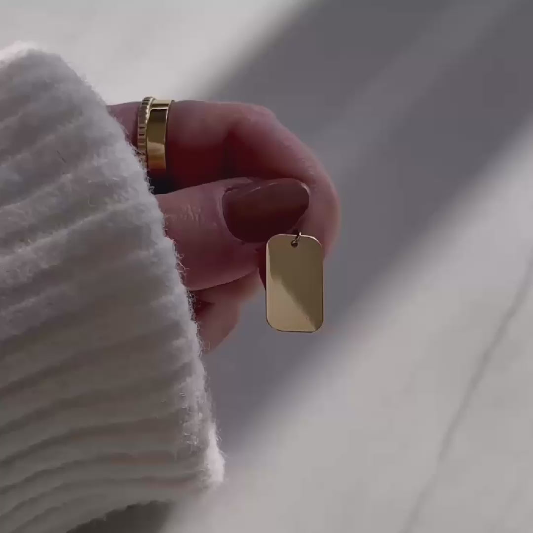 10K Solid Gold engravable rectangle pendant