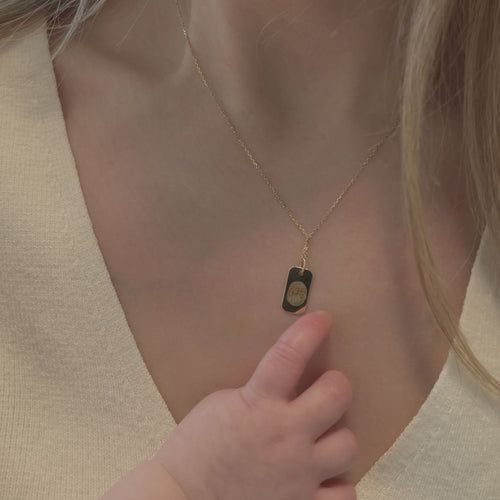 Fingerprint Cable Chain Necklace | 10K Gold Rectangle