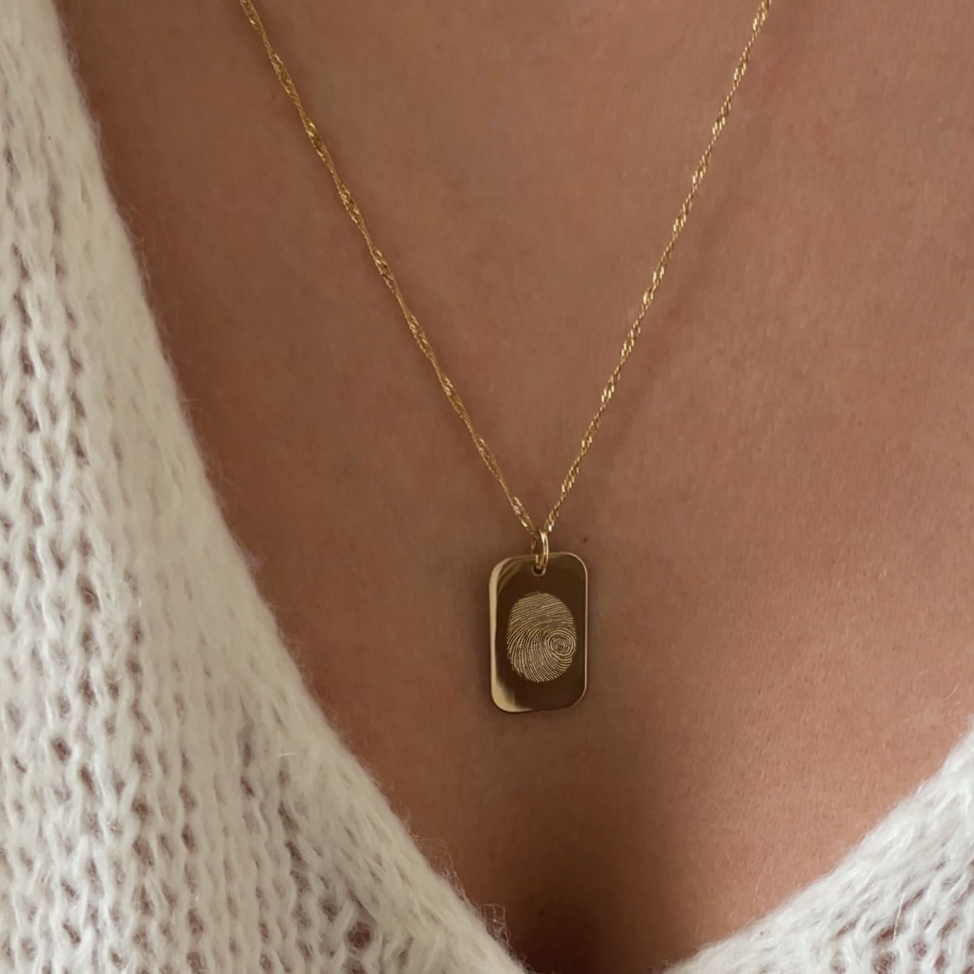 Fingerprint Pendant | 10K Gold Rectangle