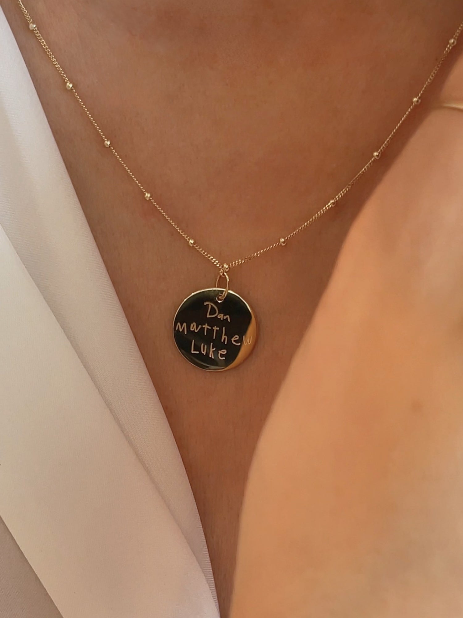 Handwriting Sphere Chain Necklace | 10K Gold Circle