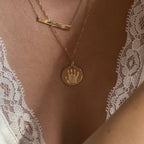 Handprint Twisted Chain Necklace | 10K Gold Circle