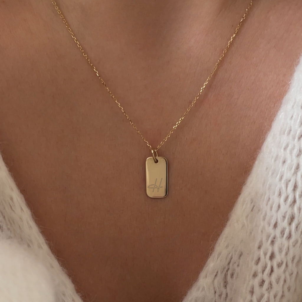 Pendentif Gravure de Main | Rectangle en Or 10 Carats