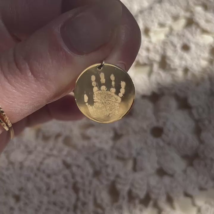 Handprint Sphere Chain Necklace | 10K Gold Circle